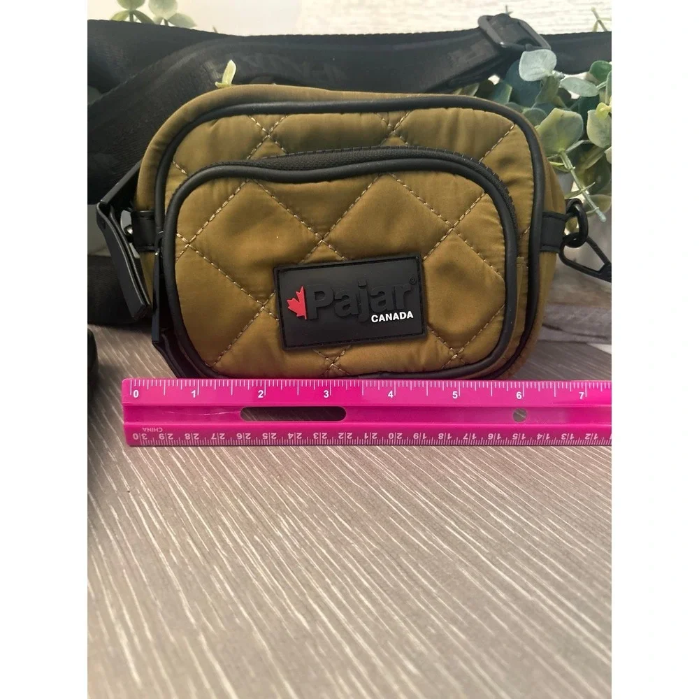 PAJAR CANADA WATERPROOF CROSSBODY CAMERA BAG‎